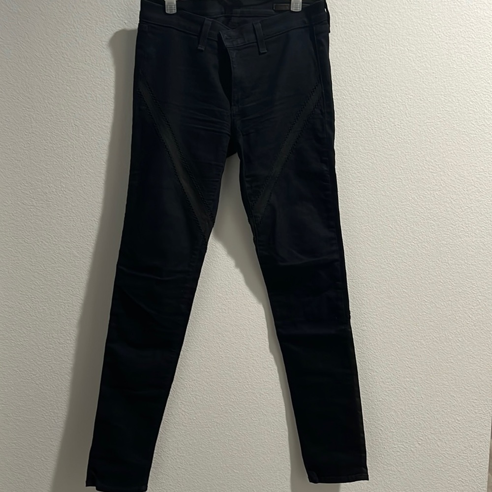 Rag & bone jeans. Size 28.